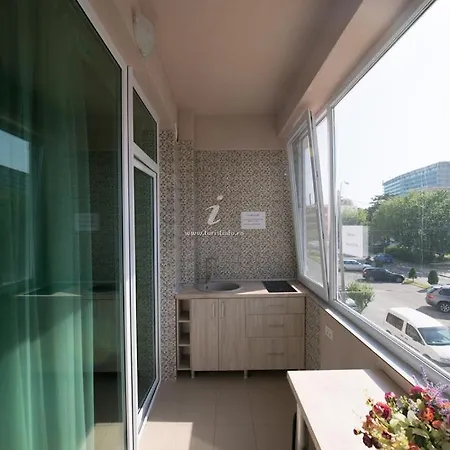 דירה Apartament Royal Apolonia אפורי נורד