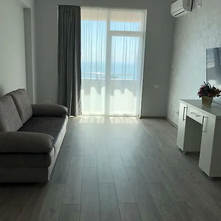 דירה Apartament Royal Apolonia אפורי נורד